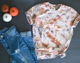 Camisa teñida de Halloween, tie dye naranja y negro, atuendos de otoño, camisa de Halloween para mujer, camisa naranja y negra, camisa de Halloween,