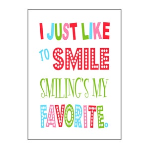 Op de afbeelding: Een witte achtergrond met een kleurrijke tekstafbeelding die "Ik vind het gewoon leuk om te lachen. Lachen is mijn favoriet." zegt.