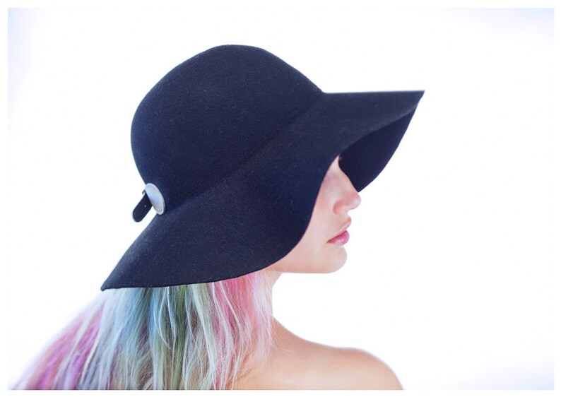 wide brim floppy felt hat