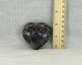 Piedra de corazón de cristal de lepidolita: Calma, alivio del estrés, equilibrio emocional