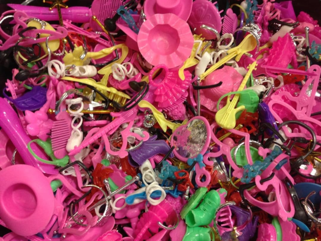 100 PCS Wholesale Lot-barbie Accessories-purses Earrings - Etsy