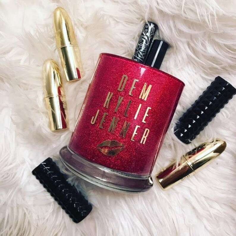 Dem Kylie Jenner Lips Make Up Brush Lipstick Holder Etsy