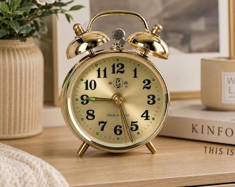 Tiffany & Co Swiss Made Atlas Desk Clock With Date - Etsy Denmark