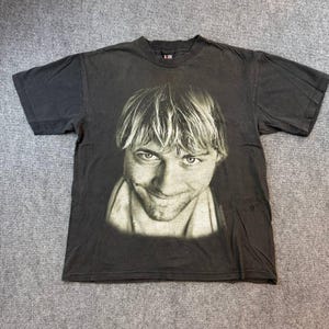 Kurt Cobain Giant Shirt - Etsy