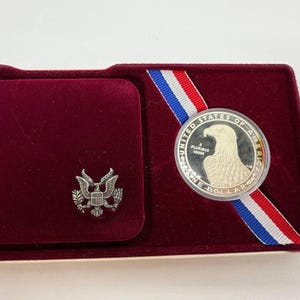1984 P Los Angeles Olympic Silver Dollar Proof Coin Box, COA 26,96 g