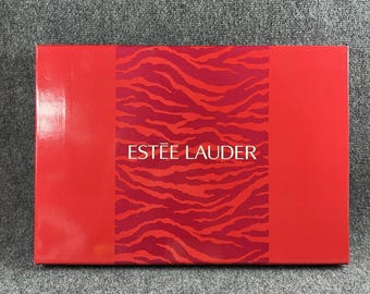 Conjunto de maquiagem Estée Lauder 2009 Vintage Novo na caixa Sortido Descontinuado Tamanho de viagem