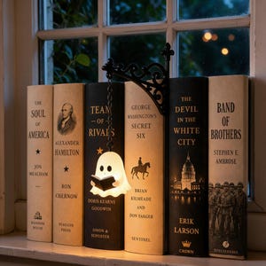 Hanging Bookshelf Lantern Light, Wrought Iron Scroll Shelf Lamp, Book Nook Decor, BookTok Gift, Cozy Library Lamp, Book Lover Gift