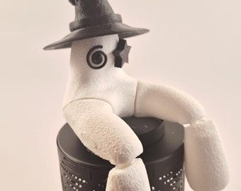 Fresno Desk Companion | 3D Printed Creature | Whimsical Workspace Decor