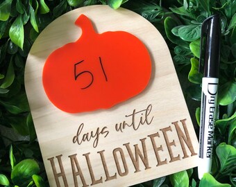 Halloween Pumpkin Countdown | Days Until Halloween | Wood Décor | Dry Erase Halloween Countdown | Spooky Season | Interactive Kids Fall Sign