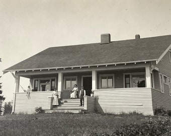 Craftsman Bungalow Home Exterior w Family RPPC, Vintage Photo Post Card