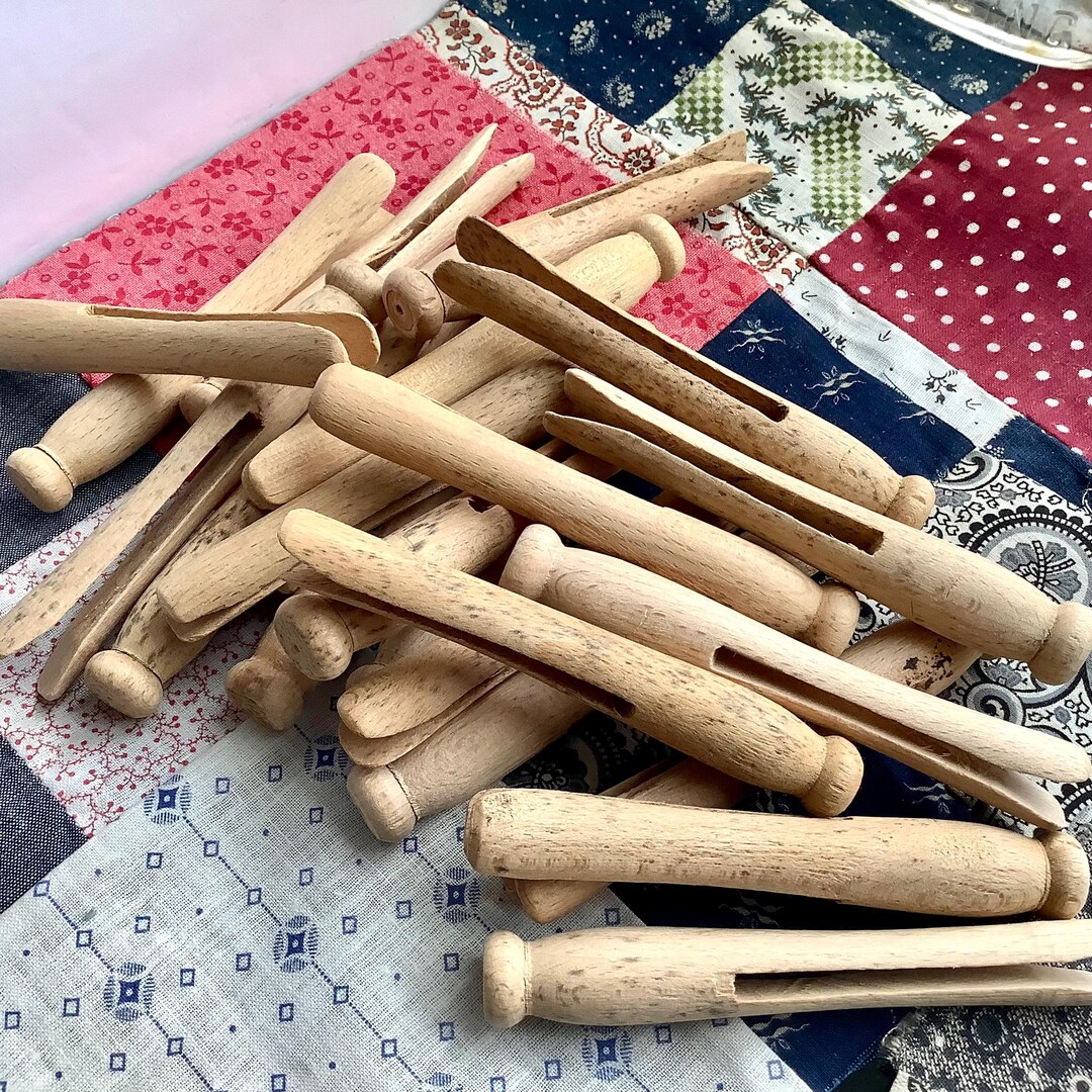 16 Vintage Peg Clothespins: Clean Factory Seconds, Wood Laundry Decor ...