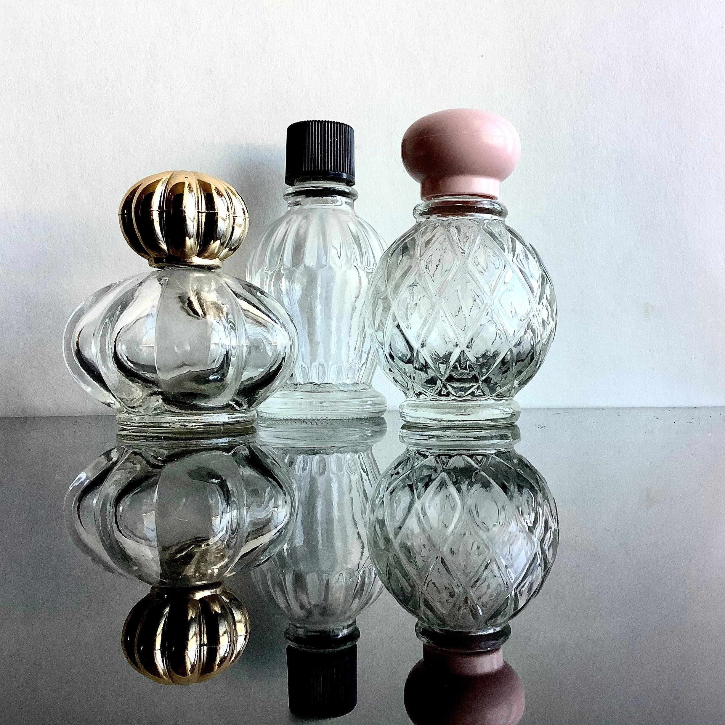 AVONビンテージ　ガラス瓶　6つセット AVONビンテージ ガラス瓶 6つセット