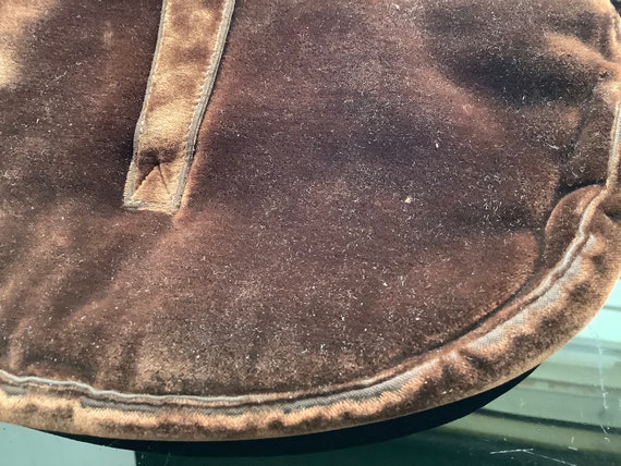 Brown Velvet Oval Clutch Purse Vintage Formal Zip… - image 5