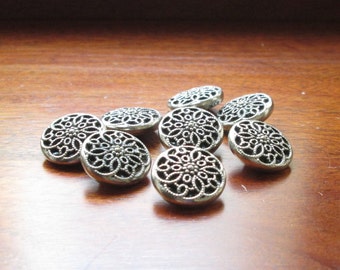 Set of 8 Twinkle Buttons, Antique Pierced Silver Tone Lacy Filigree 18 mm