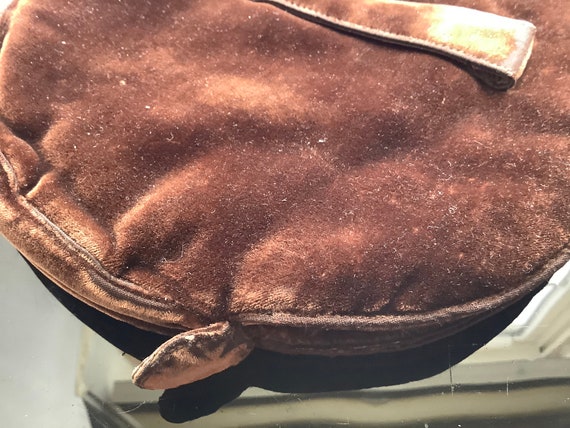 Brown Velvet Oval Clutch Purse Vintage Formal Zip… - image 9