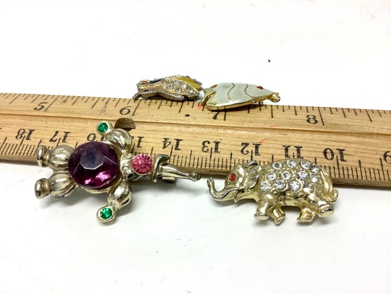 Lot of 4 Vintage Scatter Pins Rhinestone Elephant… - image 5
