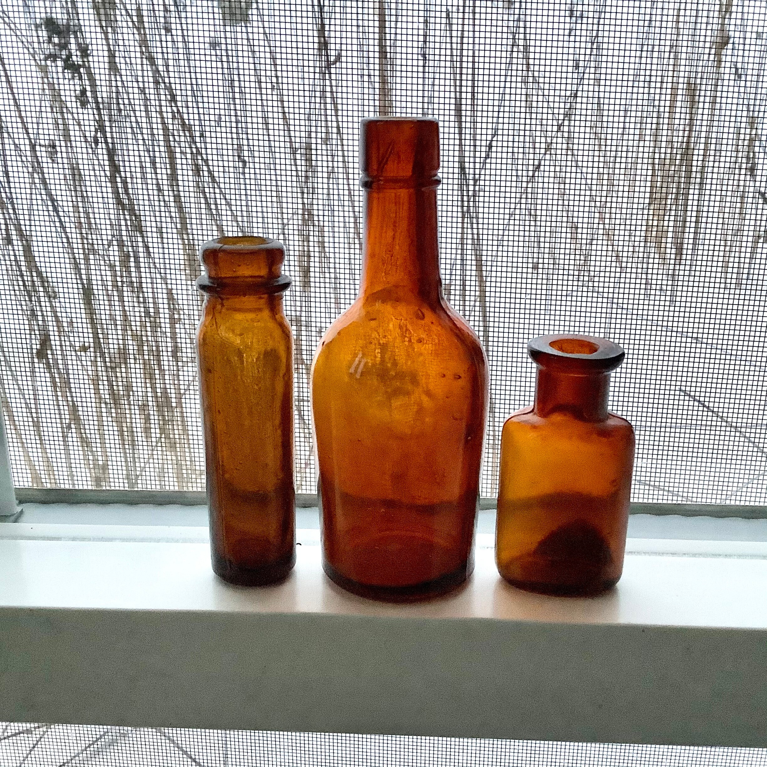 Download Lot Of 3 Small Amber Glass Bottles Antique Cork Top Medicine Etsy