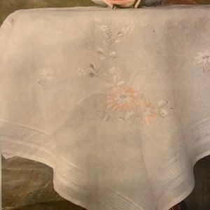Baby Pink And White Floral Stamped Tablecloth Embroidery Kit 32''x32''