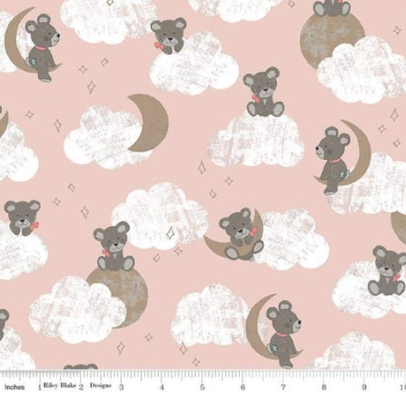 Around the World Giraffe Brown - Makower UK - PER QUARTER METRE Around the World Giraffe Brown - Makower UK - PER QUARTER METRE