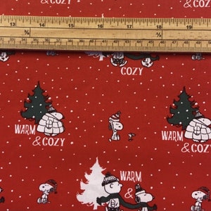 Fat Quarter Christmas Peanuts Snoopy Warm And Cosy 100% Cotton Quilting FabricChristmas Gift