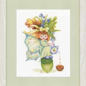 Acorn Girl Counted Cross Stitch Kit - Lanarte