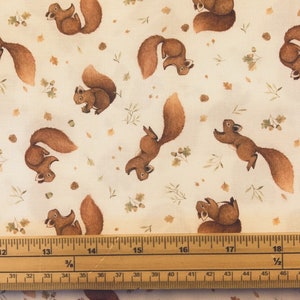 Fat Quarter Woodland Wildlife Animals Squirrel On Cream 100% Cotton Fabric