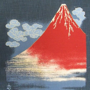 Noren Japanese Mount Fuji Cotton Quilting Panel - 50cm x 114cm