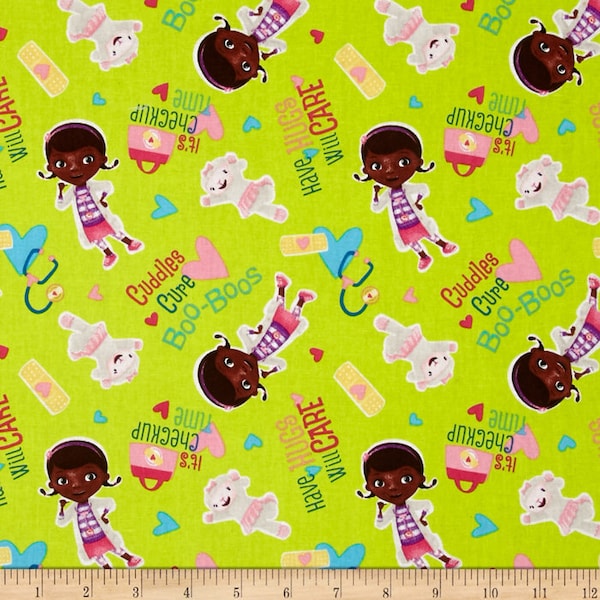 Fat Quarter Doc McStuffins Cuddles Cure Boo-Boos 100% Baumwolle Steppstoff