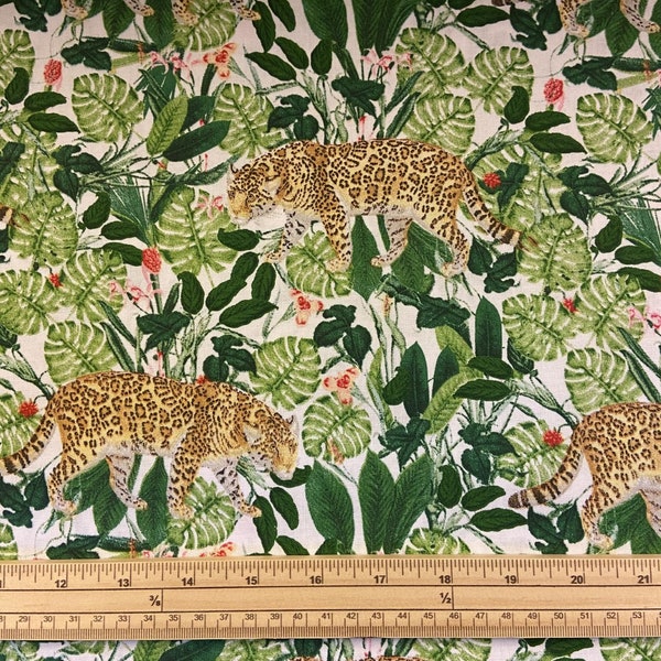 Tissu matelassé 100 % coton léopard et feuilles Fat Quarter dans la jungle