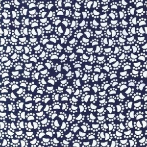 Fat Quarter Pet Paws Navy Background 100% Cotton Quilting Fabric Michael Miller