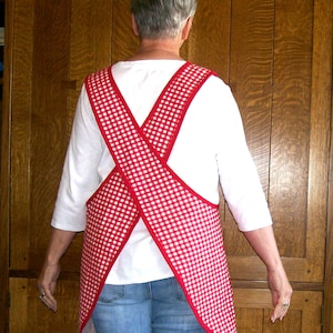 Red Gingham Crossback Apron: Cotton Kitchen Smock, Size S/M