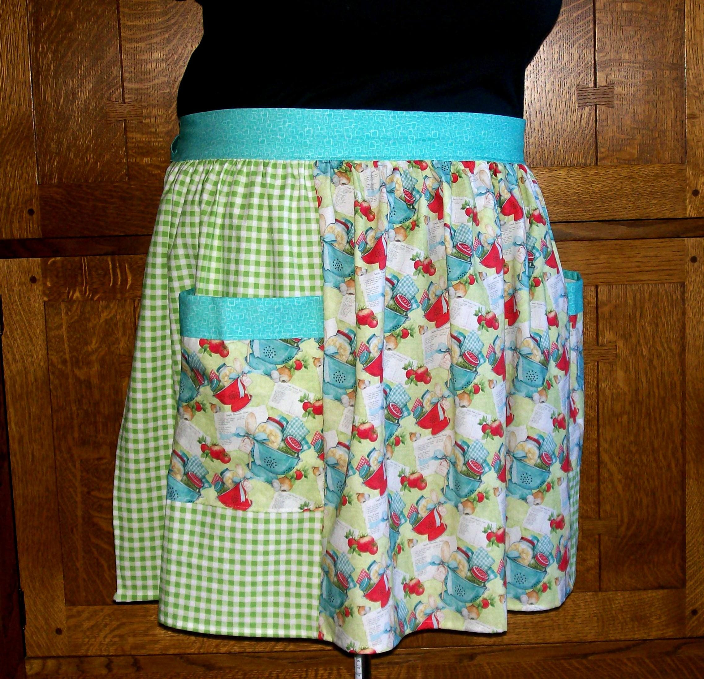 Retro Kitchen Waist Apron With Pockets: Green Gingham and Food