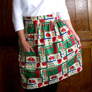 Christmas Half Apron with Pocket - Poinsettia and Roses Block Print Holiday Apron - One Size Fits Most