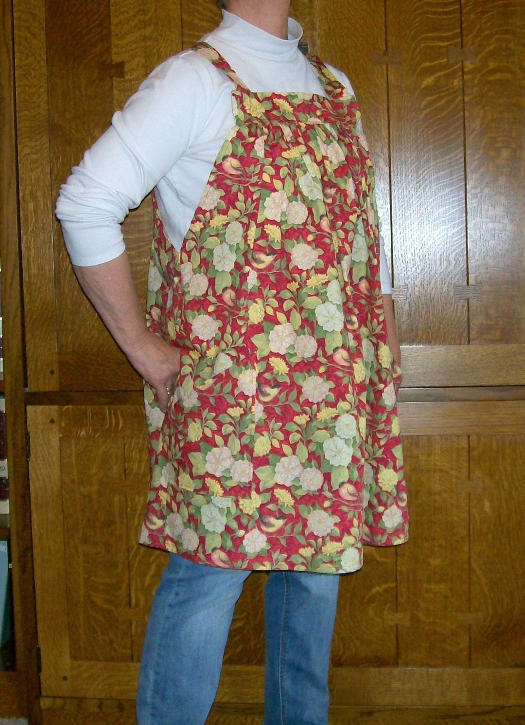 Red Floral No Tie Smock Smock Apron With Flowers and Birds Etsy