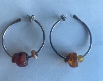 hoop earrings with pure amber bead and ancient beads