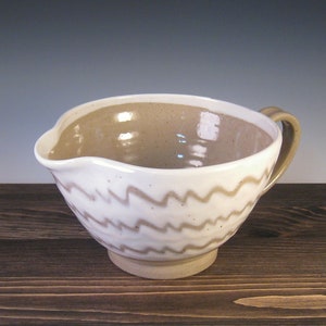 Mixing Bowl - Medium Batter Bowl - White slip with Spout and Handle