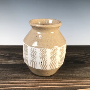 Bud vase/ small vase, natural tan with white slip and wavy design image 2