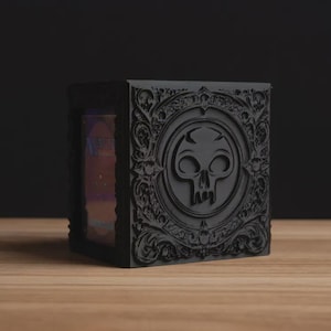 エンボス加工のMTG沼ブラックマナデッキボックス | 3Dプリント製マジック：ザ・ギャザリングデッキケース