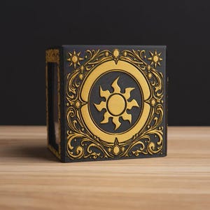エンボス加工のMTGゴールドグリフデッキボックス｜3Dプリント製マジック：ザ・ギャザリングデッキケース