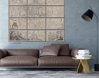 Può includere: Un set di 12 mappe vintage di Roma, Italia, stampate in bianco e nero su carta color crema. Le mappe sono incorniciate e esposte su una parete grigia sopra un divano in pelle marrone. Il testo "Cornici non incluse" è stampato sotto le mappe.