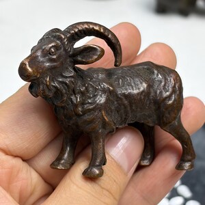 Vintage Brass Ram Figurine Chinese Zodiac Goat Desktop Animal Sculpture