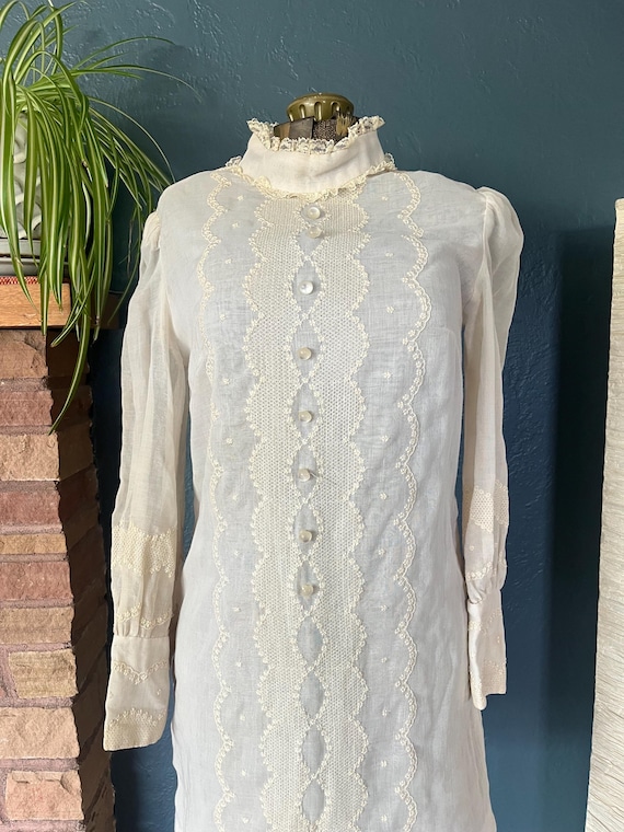 Vintage Sears Jr Bazaar lace high collared short dress