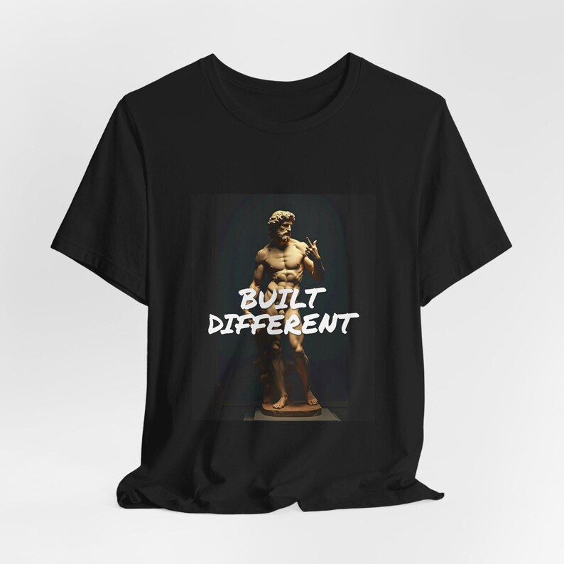 Funny Gym T-Shirt, Built Different Assembled Wrong, Ironic Streetwear Meme Gift for Him imagen 4