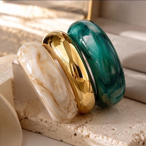 Chunky Statement Bangle Set, Gold Green & Ivory Bangles, Sculptural Resin Bracelet Stack, Bold Minimalist Jewelry Gift