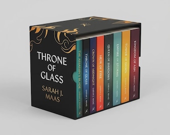 Throne of Glass Paperback Box Set - Sarah J. Maas Fantasy Collection