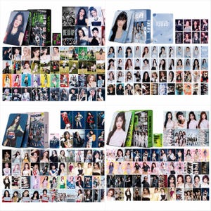 Puede incluir: Una colección de artículos de K-pop que incluye múltiples tarjetas fotográficas, cajas de almacenamiento con las etiquetas We Go Up, Forever y Sugar Honey Ice Tea, y numerosas tarjetas de retratos de artistas con diversos atuendos.