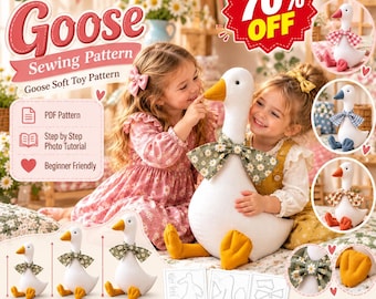 Puede incluir: Un patrón de costura para ganso de tela blanca que incluye guía en PDF, tutorial fotográfico paso a paso y tres opciones de tamaño: pequeño 43 por 28 cm, mediano 46 por 30 cm y grande 48 por 33 cm, con un lazo de margaritas verdes.