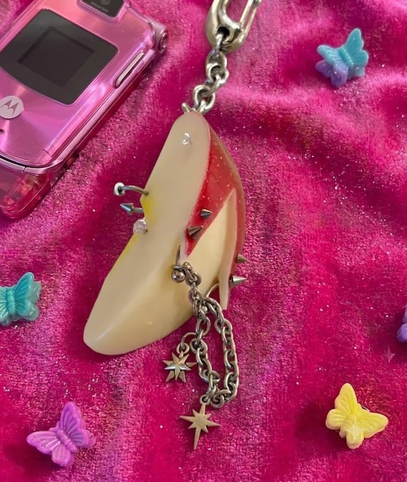 Y2K Punk Apple Keychain, Pierced Fruit Bag Charm with Metal Spikes, Grunge Backpack Accessory, Edgy Resin Key Ring Gift