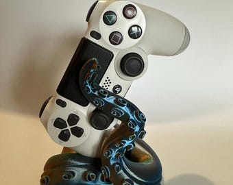 Holders for Nintendo PS4/PS5 console controllers
