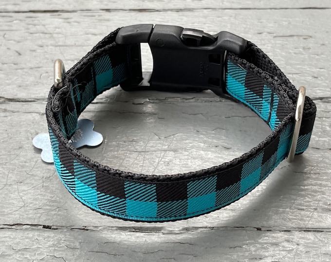 The Lumberjack Light Blue Plaid - 1" Collar